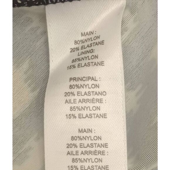 NWT, Avenue Tankini Top. Black & white animal print .Size 26 - Picture 5 of 5